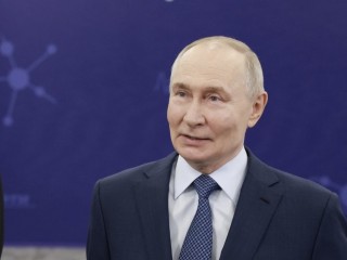Прорыв в будущее: Путин ознакомился с проектом студентов МФТИ в области генетического дизайна