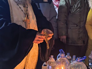 «Как будто заново родился»: семья из Серебряных Прудов рассказала о традиции крещенского купания