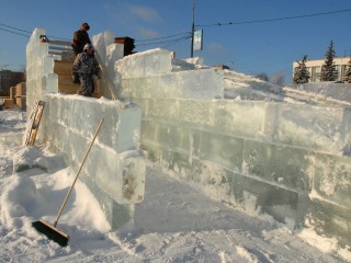 Жителям Дубны дали ответ по строительству ледяной горки для детей