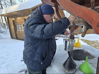 Богоявленскую целебную воду можно набрать у источника в Богдановке