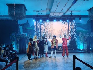 Волшебство без границ: дети из «Дмитровского» окунулись в новогоднюю сказку в центре Москвы