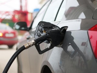 Сколько вы переплачиваете за скорость? Автоэксперт объяснил, как разгон влияет на расход бензина