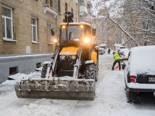 Стали известны адреса, где проведут комплесную уборку дворов