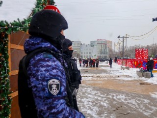 Около тысячи сотрудников Росгвардии обеспечивали общественный порядок в Подмосковье в новогоднюю ночь
