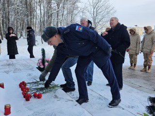 День, когда Подмосковье стало свободным: как прошел митинг у Вечного огня в Луховицах