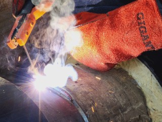 Тепло в школы и 17 домов в Черноголовке вернут до вечера, после оперативного ремонта