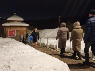 Купель на Хитровке стала одной из самых многолюдных в крещенскую ночь