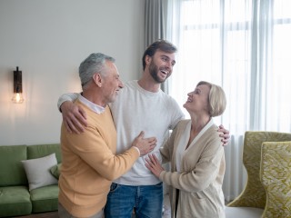 Поколение «хоумлендеров»: почему молодежь Подмосковья не спешит съезжать от родителей