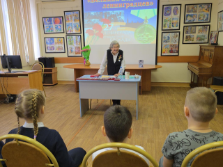 Сила духа и 125 граммов хлеба: школьники Дзержинского узнали историю блокадного Ленинграда из первых уст