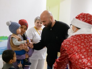 Дед Мороз подарил праздник маленьким пациентам лыткаринской поликлиники