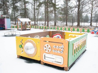 Новые детские площадки, тротуары и сад памяти создали за год в Звездном городке