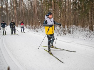 Спортивная суббота: жителей Одинцова приглашают на семейный праздник «Каринская лыжня»