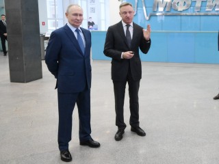 Чипсы, которые не вредят здоровью: уникальный картофель показали Путину в МФТИ