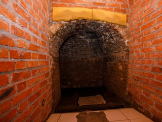 Подвал с секретом продают в Электроуглях