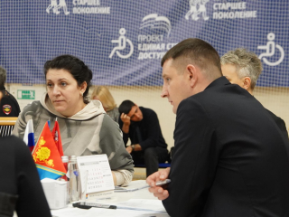 Глава округа Семенов и профильные специалисты разобрали жалобы жителей Павловского Посада