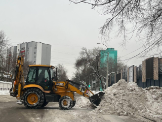 Круглосуточная уборка снега в Люберцах: техника, реагенты и тонны вывезенного снега