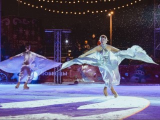 «Зимние сказки» на льду подмосковных городов: дан старт фестивалю фигурного катания «Хрустальный лед»