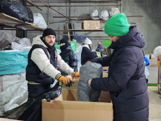 Более 200 химчан приняли участие в первой январской акции по сбору вторсырья