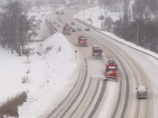 Вторая волна снежного циклона: дорожные службы Подмосковья готовы противостоять зимней непогоде