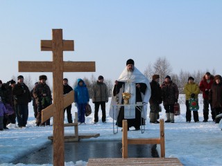Группа смертельного риска: кардиолог перечислил, кому категорически нельзя купаться на Крещение