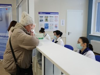 Что делать, если врач задерживает прием: куда жаловаться в 2026 году