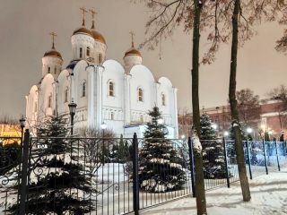 На территории Иерусалимского храма в Воскресенске обновили наружное освещение