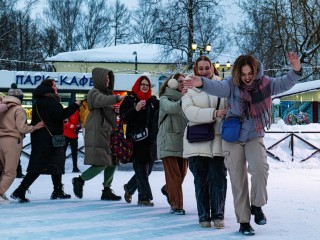 Татьянин день отметят в парке усадьбы Кривякино хоккеем, боулингом и концертом
