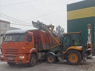 «Работаем круглосуточно»: на улицах Раменского работают 170 человек и 45 единиц техники