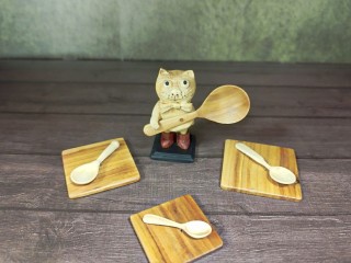 Мини-ложки и кот: музею под Солнечногорском подарили удивительные предметы из дерева