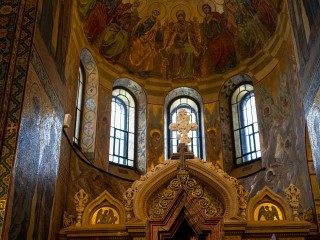 Большой церковный праздник 15 января 2026: история, традиции, народные верования на Серафима Саровского