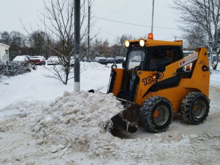 Красногорск атаковал снежный фронт: сотни рабочих и спецтехники против стихии