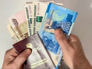 Перерасчет пенсии как ловушка: на что еще давят мошенники при обмане жертв