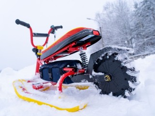 Мечта на гусеницах: энтузиасты из Орехово-Зуева представили уникальный снегокат