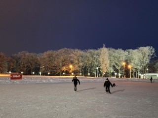В Ожерелье открылся каток на стадионе «Локомотив»