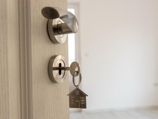 Программа «Молодая семья» в действии: молодые семьи из Клина получили господдержку на покупку жилья