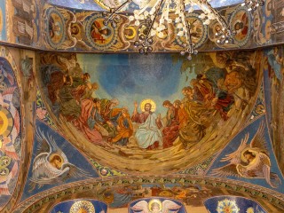 «Предоставьте их воле Божьей»: протоиерей — о мусульманах со святой водой