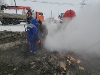 В Химках устранили прорыв трубы горячей воды в подвале жилого дома