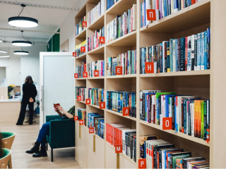 Книги с доставкой в библиотеку: как работает онлайн-заказ для жителей Химок