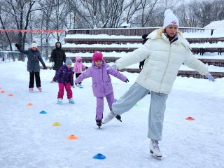 Активная зима в Реутове: для жителей проводят бесплатные мастер-классы по зимним видам спорта