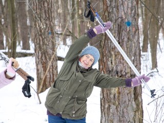 Экопрогулки, квизы и тренировки на свежем воздухе организуют для жителей Лотошина в парке