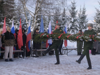 В Смолине отметили 84-ю годовщину освобождения от фашистов