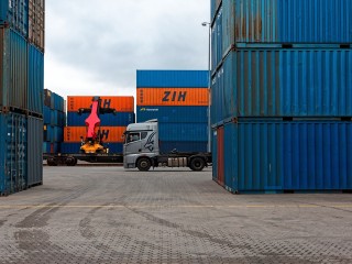 Ввоз товаров без согласия производителя продлен: что это значит для рынка