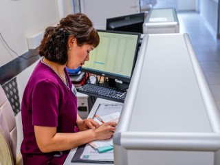 В поликлинику больше не нужно: больничные начали оформлять по-новому в Подмосковье