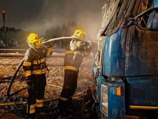 Огненная стихия побеждена: сотрудники МЧС Подмосковья отчитались о спасениях и эвакуациях