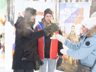 Ватрушки, костер и снежки: как студенты отметили зимний день