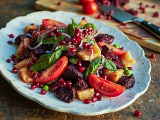 Не хотите стоять у плиты? Лайфхак для уставших: белковый салат, который готовится почти сам