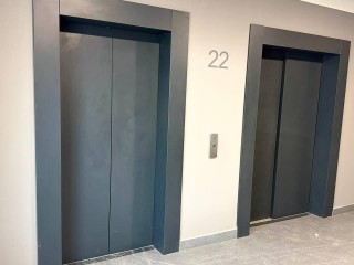 Восемь домов в Одинцове получат современные лифты с системой защиты от защемления