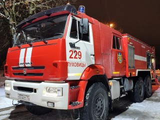 Среагировали молниеносно: пожарные в Луховицах потушили два дома