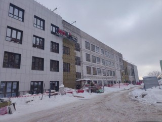 Лаборатории, спортплощадки, учебные кабинеты: в Люберцах продолжается возведение школы на 1100 мест