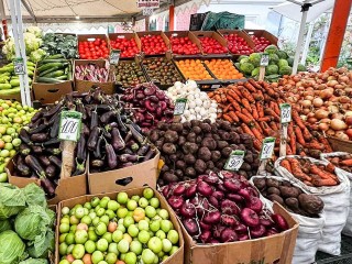 Борщ стал дешевле: стоимость продуктового набора в России рекордно снизилась